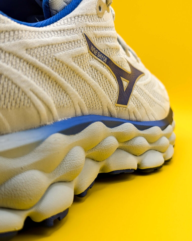 Mizuno Wave Sky 8 midsole